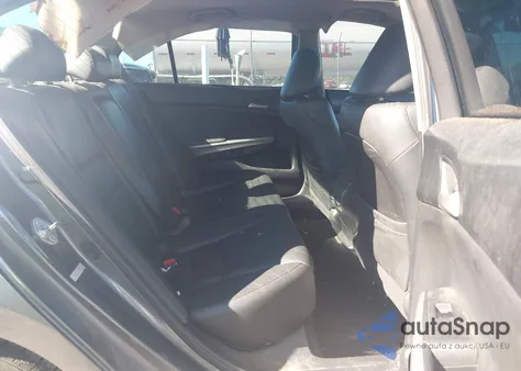 2010 Honda Accord 2.4 Ex-L z USA, uszkodzony, nr VIN 1HGCP2F86AA109710